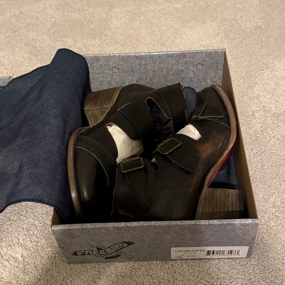 NIB Freebird Charlotte Boots Black Size 10 - Picture 9 of 10